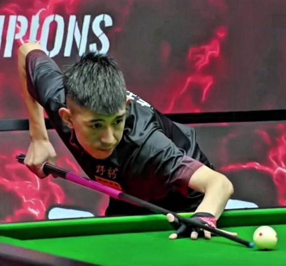 年轻球员提 年轻球员提