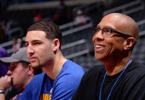 曾承担中后 曾承担中后